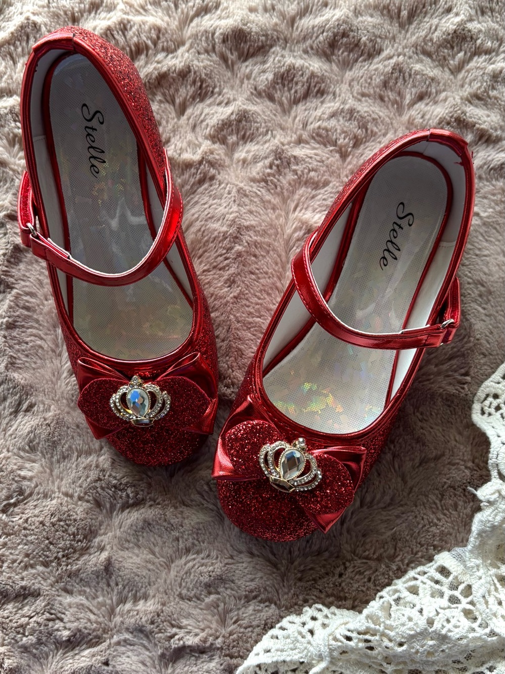 Stelle Red Sparkle Princess Heels w/ Gold Rhinestone Crown – Girls Size 2 - Picture 3 of 9